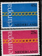 1971 MINT STAMP  ON EUROPA CEPT FRATERNITY & COOPERATION  FROM HOLLAND - 1971