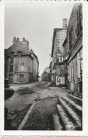 Mauriac (Cantal) - La Rue De La République - Carte Roger Non Circulée - Mauriac