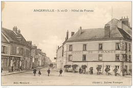 91 ANGERVILLE Hôtel De France ( Pompe à Essence) CPA Ed Boulard - Cliché Jolivet - Angerville