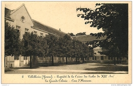 89 VILLEBLEVIN Cour D'honneur Colonie Propriété De La Caisse Des écoles Du XII E Arrondissement  CPSM PF Sépia - Villeblevin