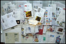 LOTS Brief,o , 1952-90, Partie Diverser Ausgaben, überwiegend Ab 1970, Fast Nur Auf FDC`s Und Einzelmarken, Fast Nur Pra - Collections