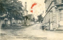 86 - Scorbé Clairvaux - Rue Du Champ De Foire - Scorbe Clairvaux