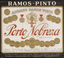 Portugal Port Wine Label - Adriano Ramos Pinto - Vinho Do Porto - Porto Nobreza - Etiquette De Vin Porto - Colecciones & Series