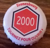 France Capsule Bière Crown Cap Beer Kronenbourg Les Années Qui Comptent 2000 - Cerveza