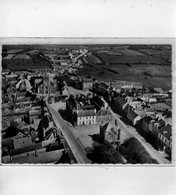 29- GUERLESQUIN - LE CENTRE  VUE AERIENNE LAPIE N° 3 - FINISTERE - Guerlesquin