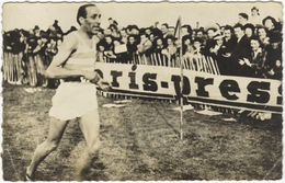 CPSM RAPHAËL PUJAZON. VAINQUEUR DU NATIONAL DE CROSS-COUNTRY 1947. SOUVENIR OFFERT PAR "PARIS-PRESSE" - Sportifs