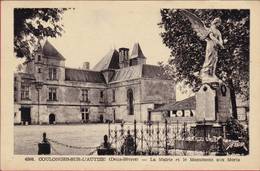 CPSM 79 COULONGES SUR L' AUTIZE La Mairie Et Le Monument Aux Morts    * Format CPA  ( L101 C/ FONTAINEBLEAU - Coulonges-sur-l'Autize