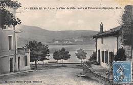 Hendaye        64          Place Du Débarcadère Et Fontarrabie       (voir Scan) - Hendaye