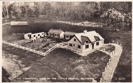 Postcard The Farmstead Land Of The Little People Southport RP My Ref  B12743 - Southport