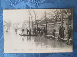 Crue De La Seine .  Villeuneuve La Garenne . L Avenue De Genneviers - Villeneuve La Garenne