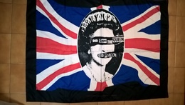 Foulard Sex Pistols - God Save The Queen - 2006 Bravado Marchandising - Très Bon état - Halstücher & Schals