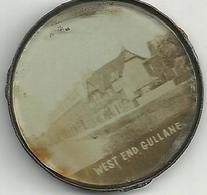 REAL PHOTOGRAPH IN SMALL METAL DISC OF WEST END - GULLANE - EAST LOTHIAN - 1.5 Inches Round - East Lothian