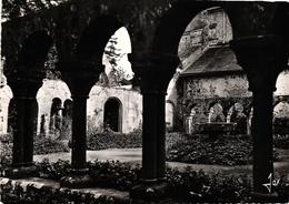 BRETAGNE - DAOULAS - LE CLOITRE DE L'ANCIENNE ABBAYE ROMANE AVEC SES ELEGANTES COLONNETTES DU XII SIECLE - Daoulas