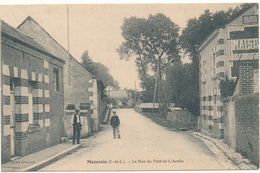 MONNAIE - La Rue Du Pont De L'Arche - Monnaie