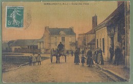 CPA Toilée Et Vernie, TOP ANIMATION  - INDRE ET LOIRE - SEMBLANCAY - ÉCOLE DE FILLES - Attelage - Chiroux éditeur - Semblançay