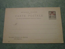 ENTIER Type Sage Surchargé - Carte Postale Avec Carte Destinée à La Réponse - Lettres & Documents