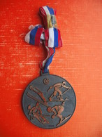 Skiing Medal JUGOSLAVIJA IV - Invierno