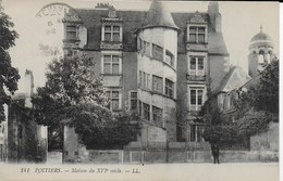 Poitiers - Maison Du XVIe Siècle - Poitiers