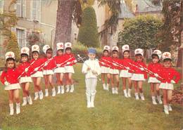 Delcampe - Majorettes Pithiviers - Pithiviers