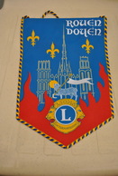 Rare Fanion Lion's Club Rouen - Other & Unclassified