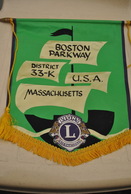 Rare Fanion Lion's Club Boston Parkway - Otros & Sin Clasificación