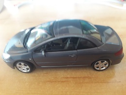 Peugeot 307 CC Marque Solido 1/18 - Solido