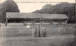 A-19-679 :  LE NEUBOURG. TRIBUNE DES CHAMPS DE COURSES. - Le Neubourg