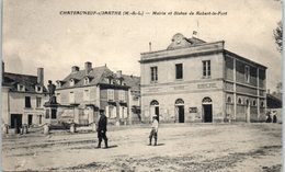 49 - CHATEAUNEUF Sur SARTHE --  Mairie Et Statue De Robert Le Fort - Chateauneuf Sur Sarthe