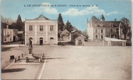 49 - CHATEAUNEUF Sur SARTHE -- Place De La Mairie - Chateauneuf Sur Sarthe