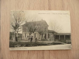 CPA 38 Isère Beaufort Place Du Groupe Scolaire - Sonstige & Ohne Zuordnung