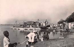 Tchad - Topo / 01 - Fort Lamy - L'arrivée Du Bac De Koussery - Tchad