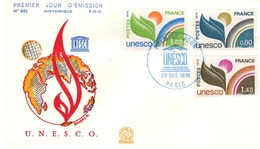 FRANCE Service  50 à 52 FDC Premier Jour UNESCO Education Science Culture 1 - Lettres & Documents