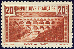 * Pont Du Gard. Dentelé 11. No 262B. - TB - Other & Unclassified