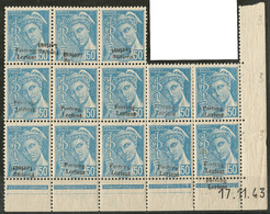 * No 4, Bloc De 13ex Cd 17.11.43 Dont Trois Surch. Renversée Et Une Double Surcharge Dont Une Renversée, Gomme Glacée Et - War Stamps