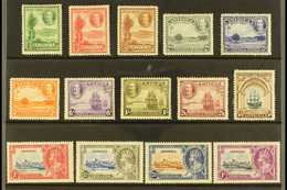 1932-35 KGV COMMEMORATIVES. 1932 Tercentenary Set (SG 81/90) & 1935 Silver Jubilee Set (SG 91/94), Fine Mint With An Occ - Otros & Sin Clasificación
