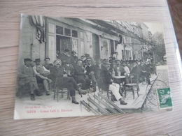 CPA  30 Gard Uzès Grand Café J.Deleuze TBE - Uzès