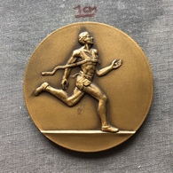 Medal Plaque (Plakette) PL000083 - Athletics Czechoslovakia Hungaria Marathon Of Liberty Komarom Komarno 1988 - Athlétisme