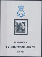 ** 1983 Grace Kelly Blokk,
Grace Kelly Block
Mi 22 - Otros & Sin Clasificación