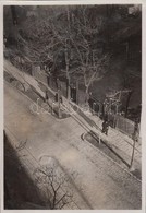1931 Kinszki Imre (1901-1945): Niedrige Sonne, Feliratozott, Aláírt Vintage Fotóművészeti Alkotás, 8x5x5,5 Cm - Autres & Non Classés