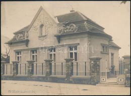 Cca 1925 Szolnoki Ház. Altmann és Halász építőmesterek Pecséttel Ellátott Reklám Fotója. 15x11 Cm - Sonstige & Ohne Zuordnung