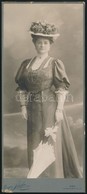 Cca 1900 Kalapos Hölgy Napernyővel, Keményhátú Fotó Schöfer Bécsi Műterméből, 22,5×9,5 Cm - Sonstige & Ohne Zuordnung