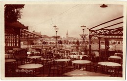 ** T2 Pozsony, Pressburg, Bratislava; Kávéház Terasza, Háttérben A Vár / Café Terrace, Castle - Non Classés