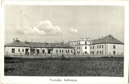 * T2/T3 Tornalja, Tornala; Laktanya / Military Barracks (fa) - Sin Clasificación