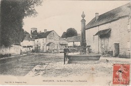 BEAUJEU   70  HAUTE SAONE   CPA  BAS DU VILLAGE   FONTAINE - Otros & Sin Clasificación