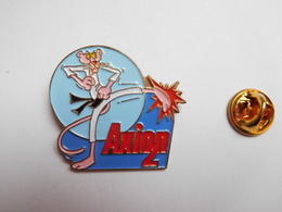 Beau Pin's En Relief , BD , La Panthére Rose , Pink Panther , Lessive Axion - BD