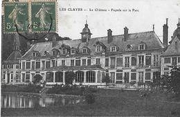 Les Clayes Sous Bois. La Facade Du Chateau Des Clayes Et La Pièce D'eau. - Les Clayes Sous Bois
