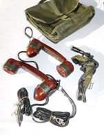 LOT 3 COMBINES RADIO TELEPHONIQUES ARMEE FRANCAISE + SACOCHE - Radio