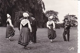 FOLKLORE DE FRANCE ... - LA BRETAGNE - Groupe Folklorique GALLO BRETON Fondé En 1937 ' La Sabotée" - Danses