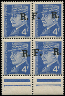 ** TIMBRES DE LIBERATION - LYON 15a : Pétain, 4f. Bleu, BLOC De 4 Dont 2 Ex. Surch. F.R Et 2 Ex. R. SEUL, TB - Liberazione