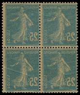 ** VARIETES - 140   Semeuse Camée, 25c. Bleu, BLOC De 4 RECTO-VERSO, Froiss. S. Paire Inf. Sinon TB - Unused Stamps